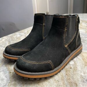 Umi “Dallas” Black Suede Boots Kids Size 12
